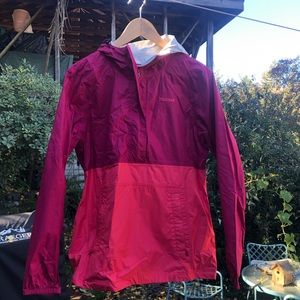 Woman’s Marmot Parka Size L
